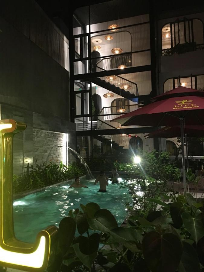Life Boutique Hotel Хюэ Экстерьер фото
